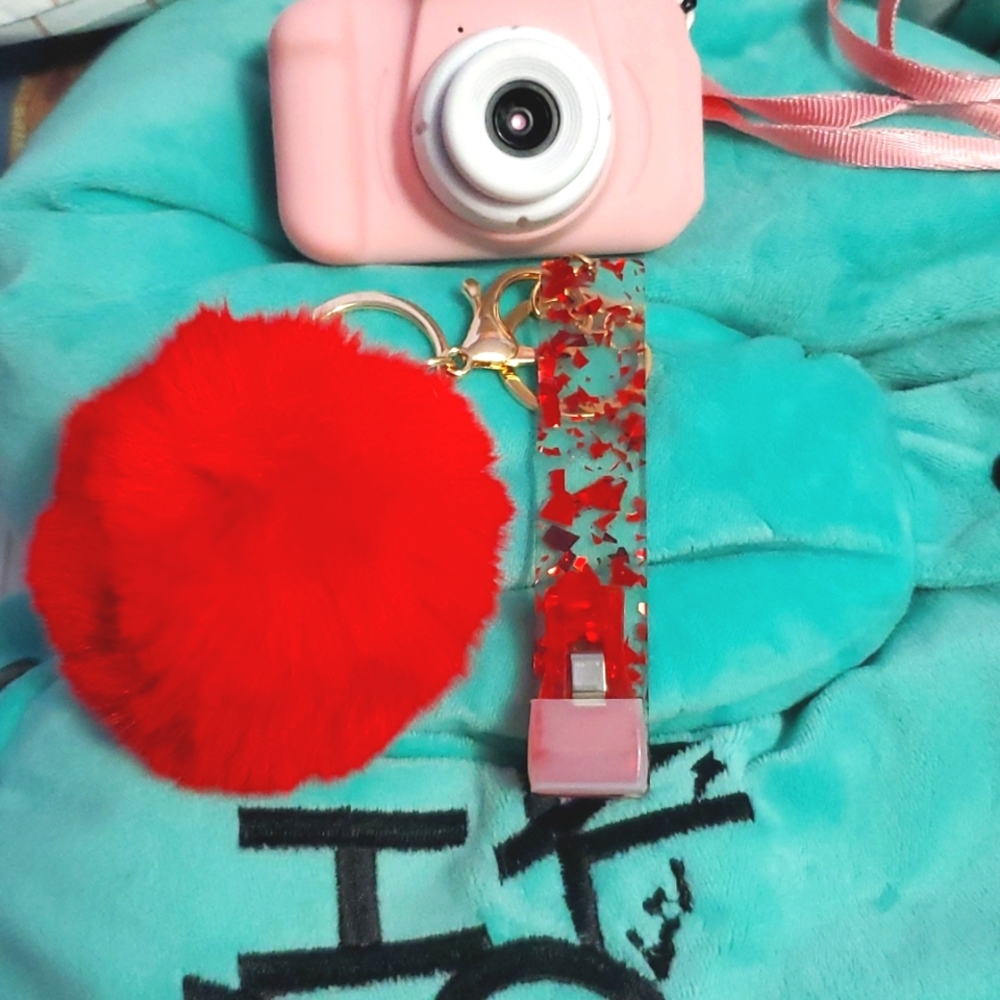 Credit card puller for long nails.